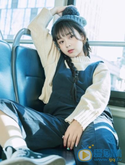 王珏萌街拍写真 王珏萌高清写真_王珏萌高清剧照