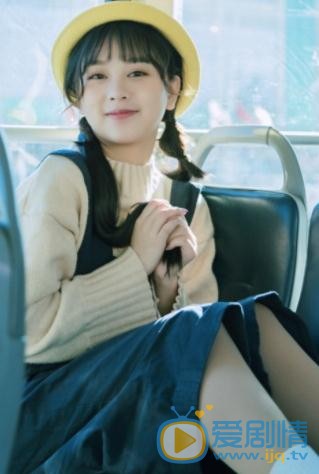 王珏萌街拍写真 王珏萌高清写真_王珏萌高清剧照