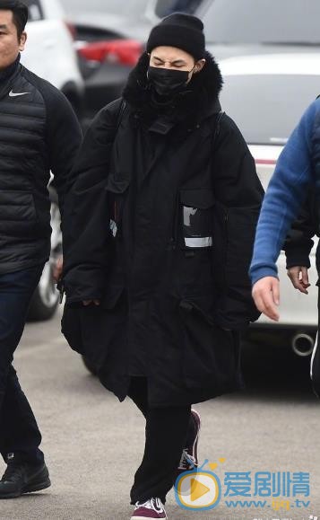 权志龙路透照