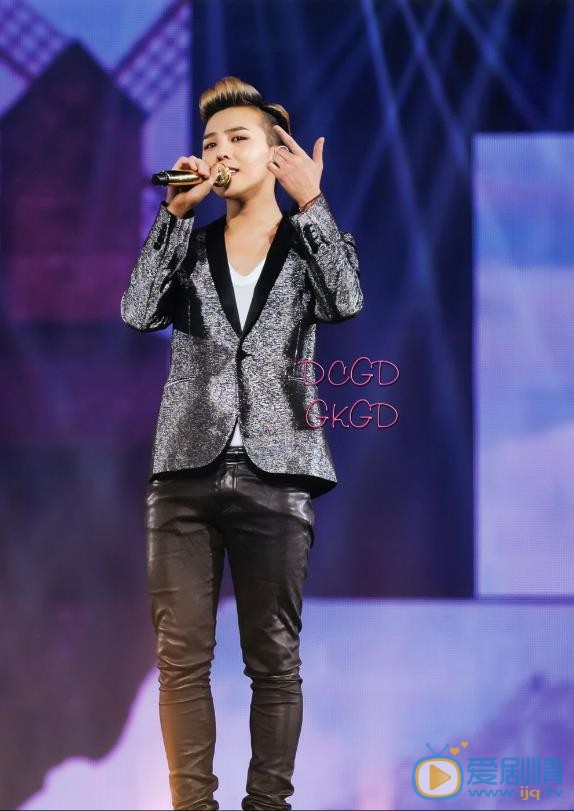 权志龙演唱会大片 权志龙高清写真_权志龙高清剧照