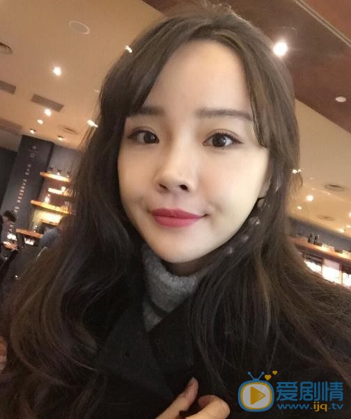 刘美人生活照  刘美人高清写真_刘美人高清剧照