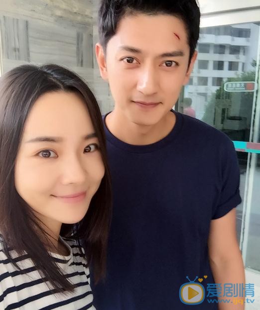 刘美人与人合照 刘美人高清写真_刘美人高清剧照