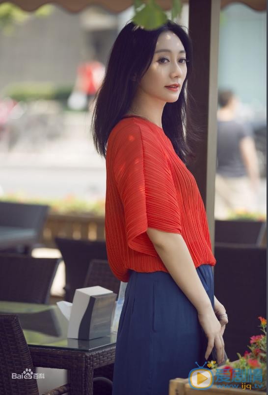原子霏街拍写真 原子霏高清写真_原子霏高清剧照