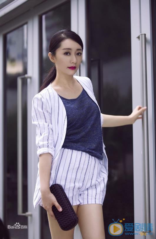原子霏街拍写真 原子霏高清写真_原子霏高清剧照