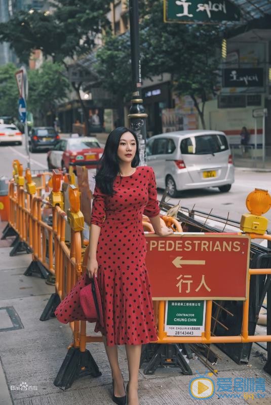原子霏街拍写真 原子霏高清写真_原子霏高清剧照