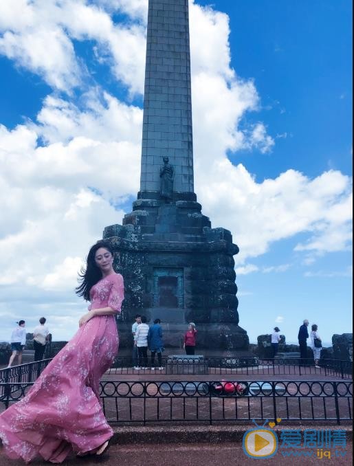 原子霏旅行照片 原子霏高清写真_原子霏高清剧照