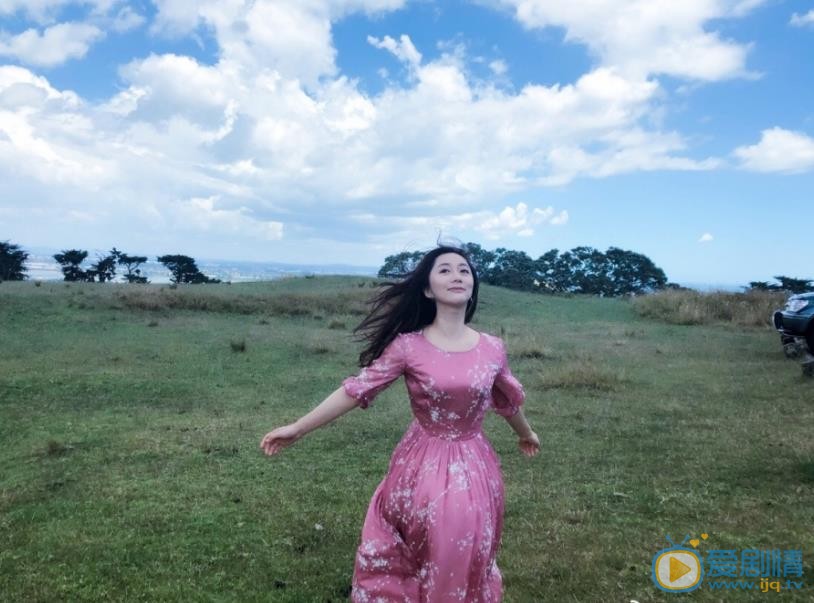 原子霏旅行照片 原子霏高清写真_原子霏高清剧照