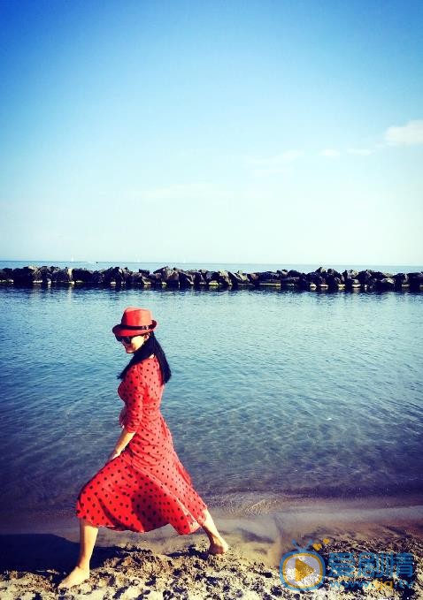 原子霏旅行照片 原子霏高清写真_原子霏高清剧照