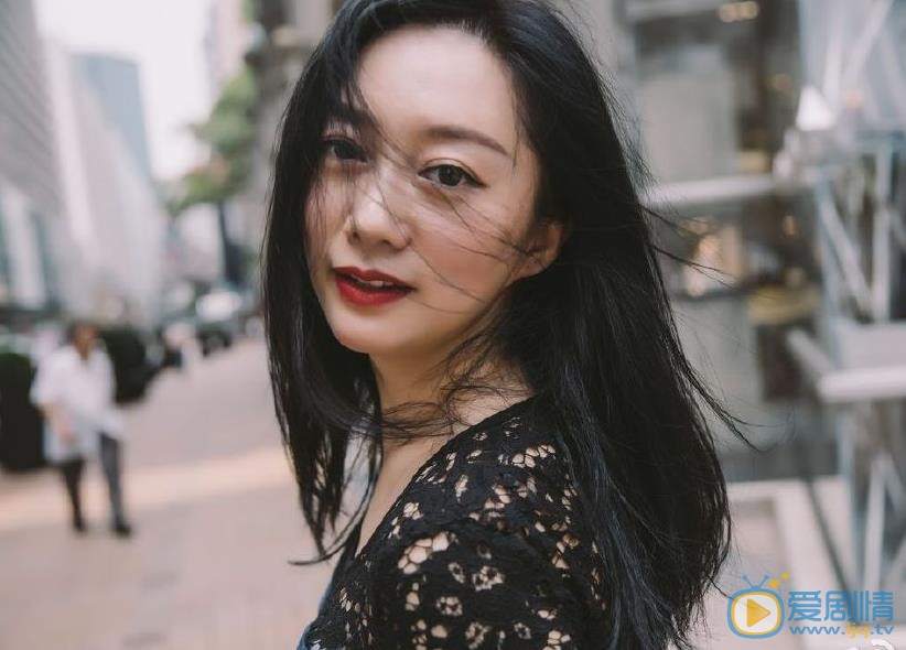 原子霏性感气质大片 原子霏高清写真_原子霏高清剧照
