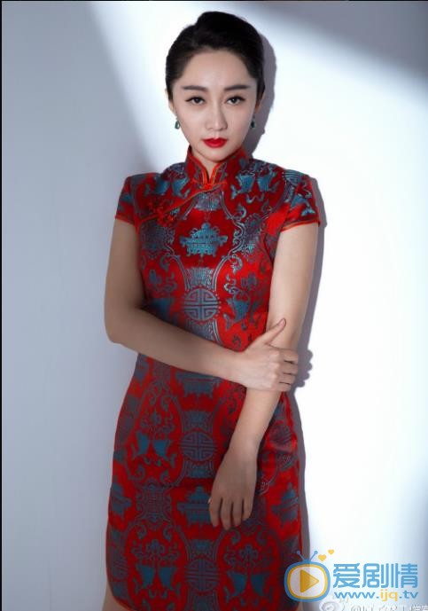 原子霏性感气质大片 原子霏高清写真_原子霏高清剧照