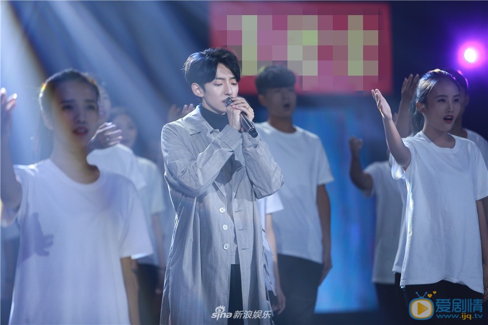赵天宇演唱会大片 赵天宇高清写真_赵天宇高清剧照