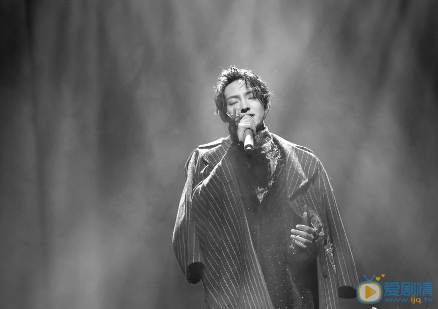 赵天宇演唱会大片 赵天宇高清写真_赵天宇高清剧照