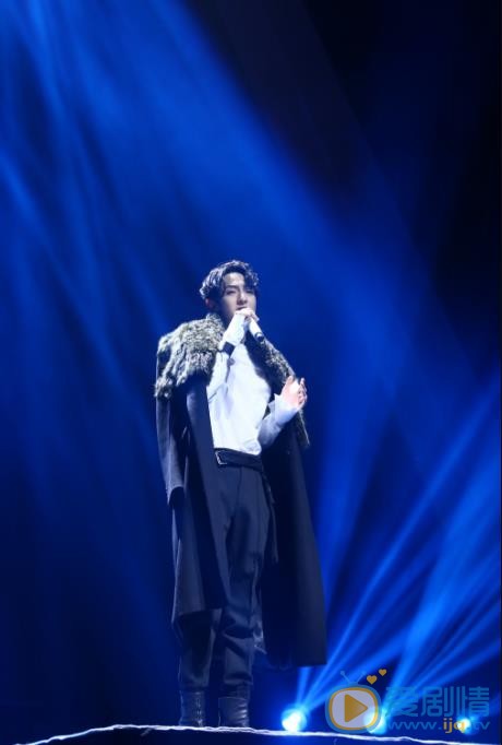 赵天宇演唱会大片 赵天宇高清写真_赵天宇高清剧照