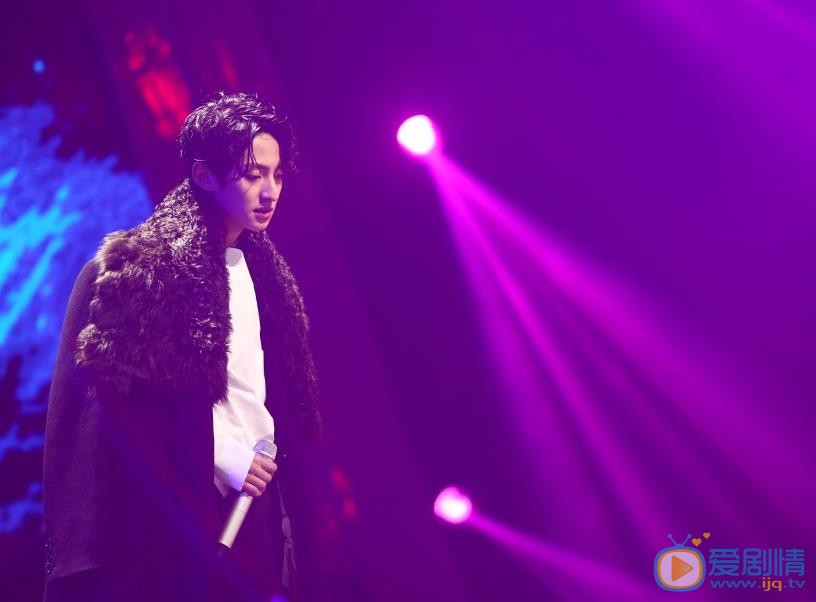 赵天宇演唱会大片 赵天宇高清写真_赵天宇高清剧照