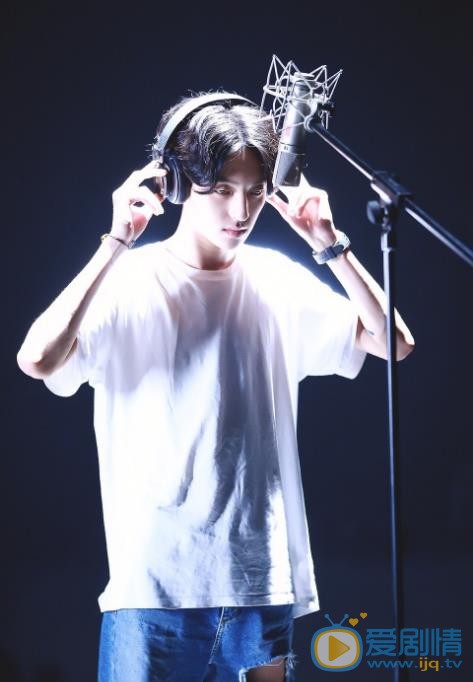 赵天宇演唱会大片 赵天宇高清写真_赵天宇高清剧照