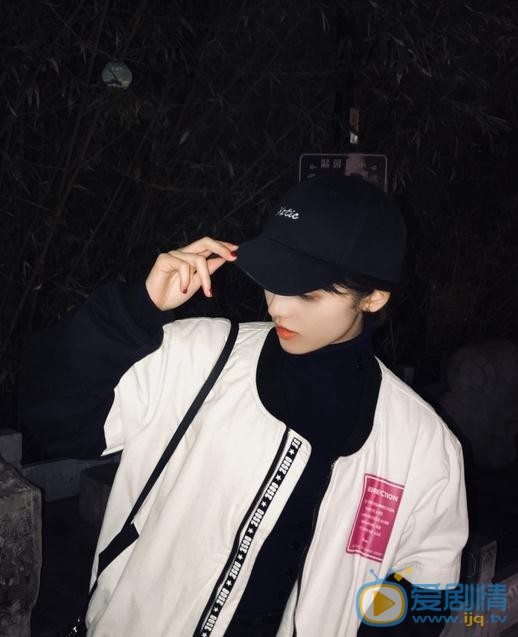 戴蕥琪夜色写真 戴蕥琪高清写真_戴蕥琪高清剧照