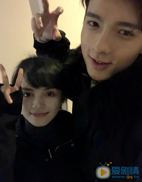 戴蕥琪与人合照 戴蕥琪高清写真_戴蕥琪高清剧照