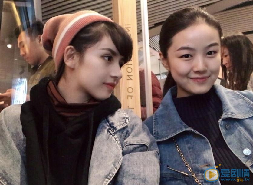 戴蕥琪与人合照 戴蕥琪高清写真_戴蕥琪高清剧照