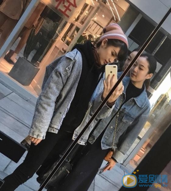 戴蕥琪与人合照 戴蕥琪高清写真_戴蕥琪高清剧照