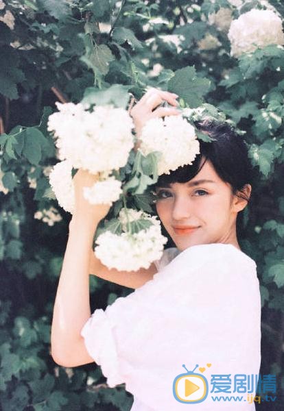 戴蕥琪花儿写真 戴蕥琪高清写真_戴蕥琪高清剧照