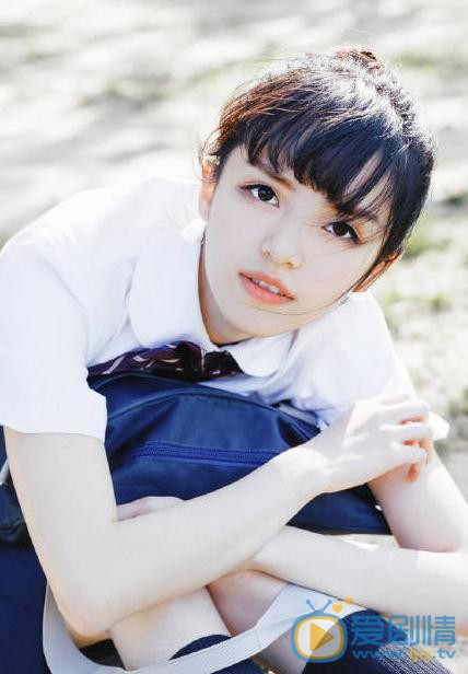 戴蕥琪制服写真 戴蕥琪高清写真_戴蕥琪高清剧照