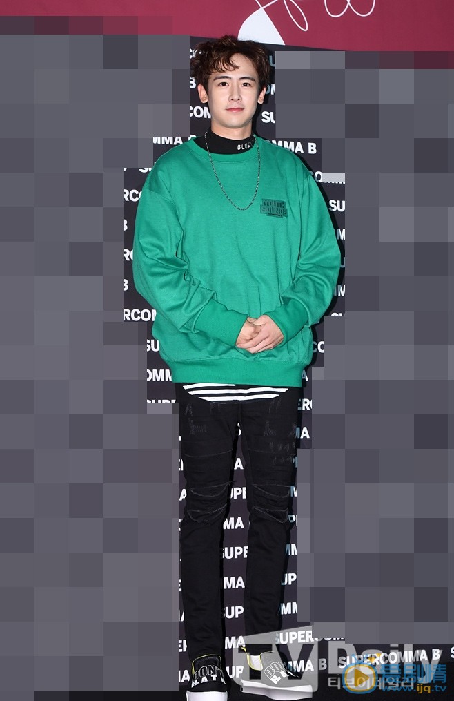 尼坤活动照 尼坤高清写真_尼坤高清剧照