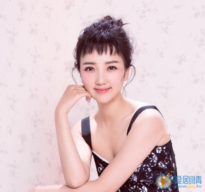 杜沁怡时尚写真 杜沁怡高清写真_杜沁怡高清剧照