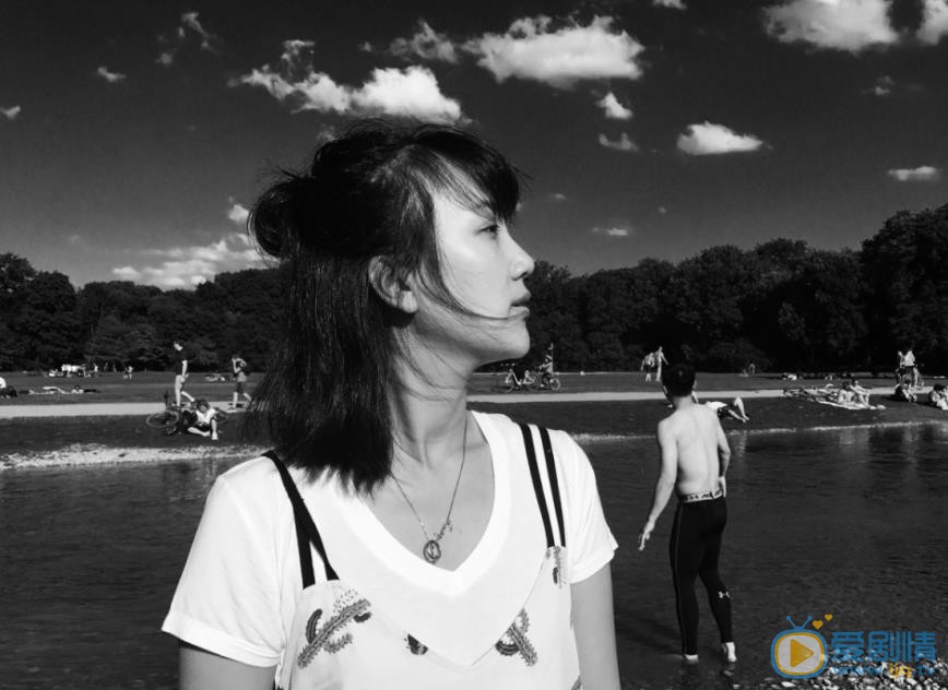 杜沁怡旅行照 杜沁怡高清写真_杜沁怡高清剧照