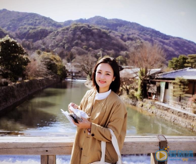 杜沁怡街拍大片 杜沁怡高清写真_杜沁怡高清剧照