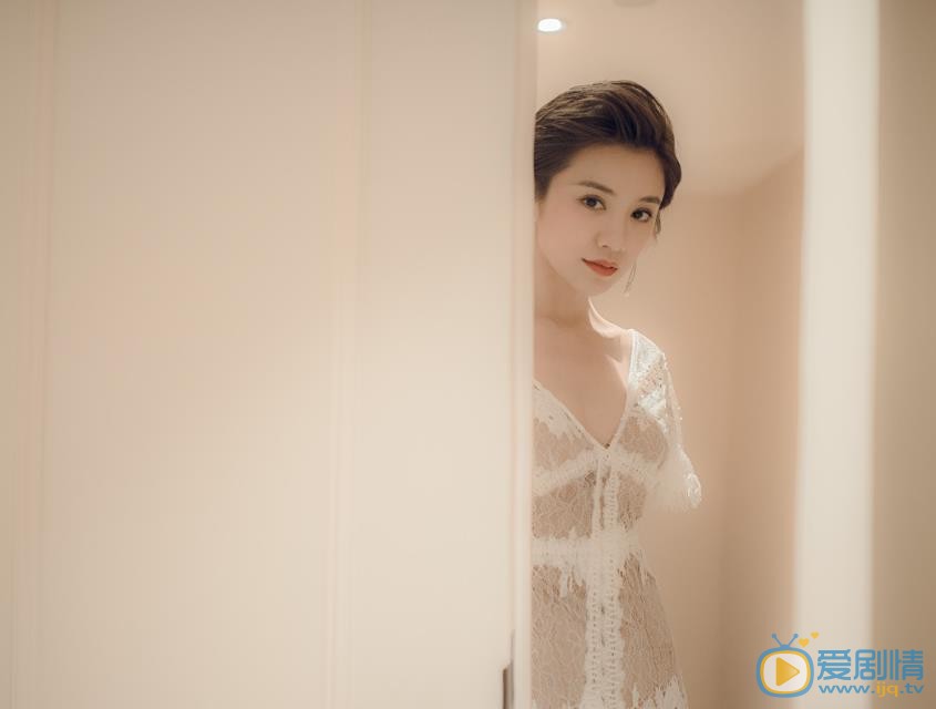 伊一气质大片 伊一高清写真_伊一高清剧照
