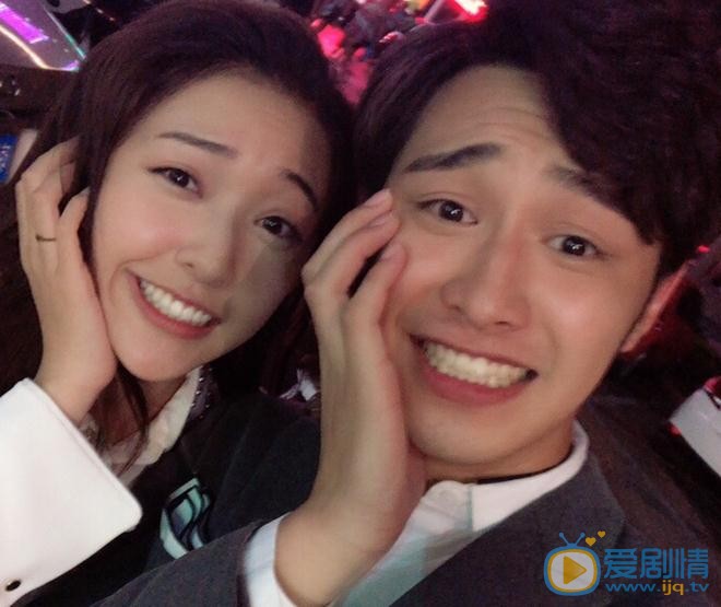 陈昊蓝与人合照 陈昊蓝高清写真_陈昊蓝高清剧照