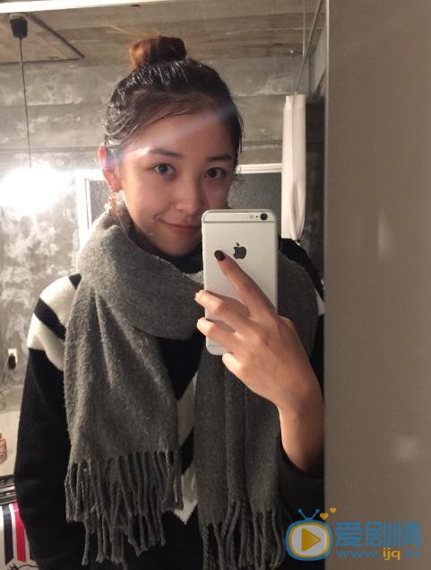 陈昊蓝生活照 陈昊蓝高清写真_陈昊蓝高清剧照