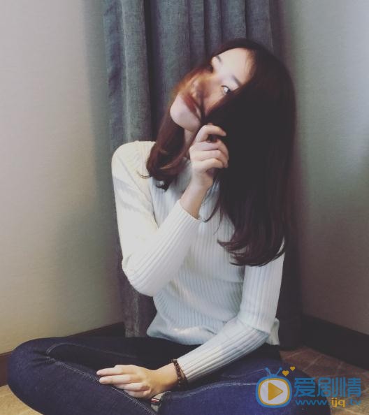 陈昊蓝生活照 陈昊蓝高清写真_陈昊蓝高清剧照