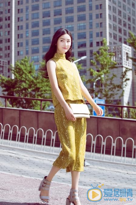 张维娜时尚街拍 张维娜高清写真_张维娜高清剧照