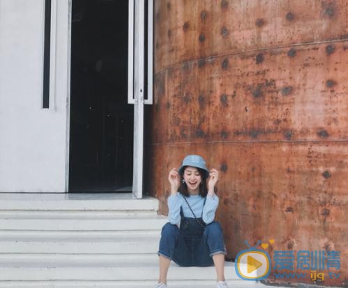 杨晞街拍写真 杨晞高清写真_杨晞高清剧照