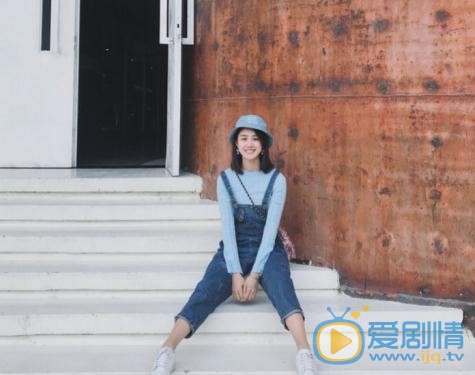 杨晞街拍写真 杨晞高清写真_杨晞高清剧照