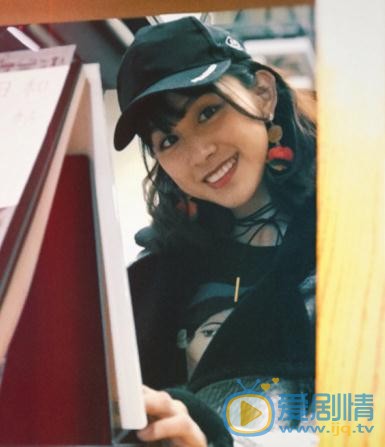 杨晞街拍写真 杨晞高清写真_杨晞高清剧照