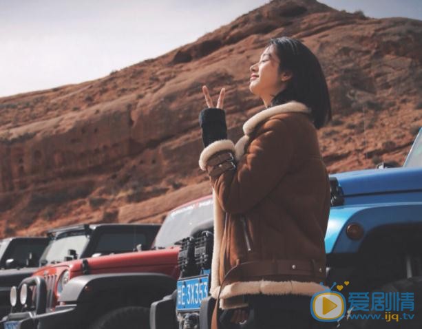 杨晞沙漠写真 杨晞高清写真_杨晞高清剧照