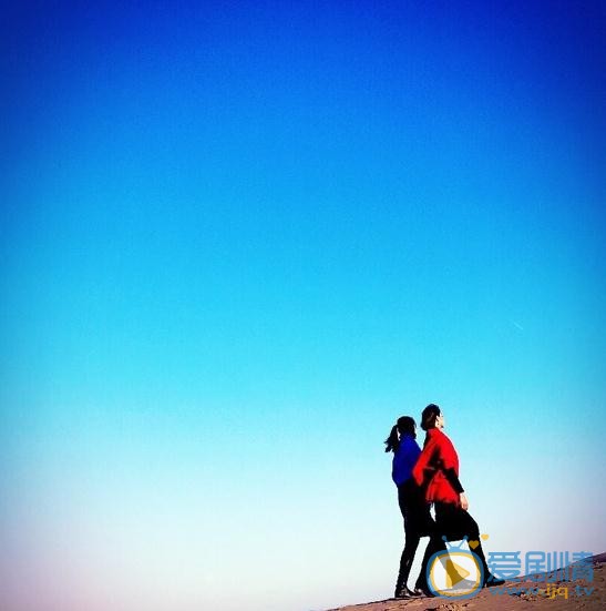 杨晞沙漠写真 杨晞高清写真_杨晞高清剧照