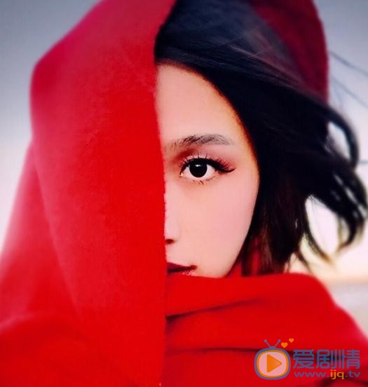 杨晞沙漠写真 杨晞高清写真_杨晞高清剧照