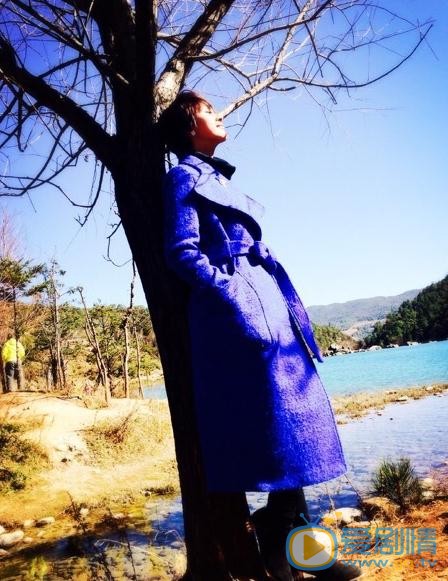 杨晞生活照 杨晞高清写真_杨晞高清剧照