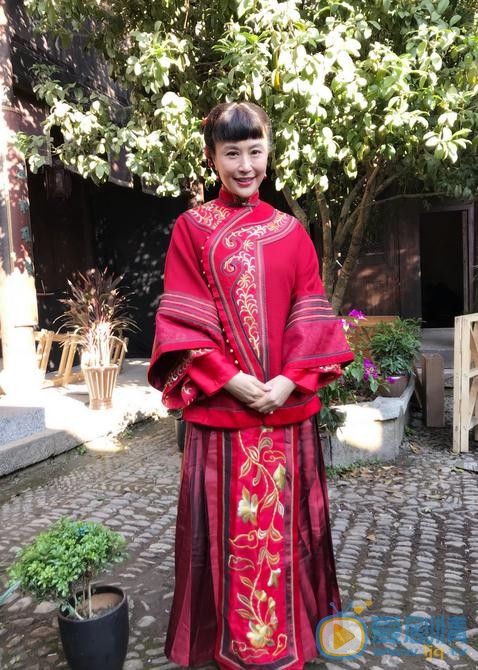 乔红片场照 乔红高清写真_乔红高清剧照