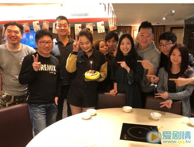 蔡洁与人合照 蔡洁高清写真_蔡洁高清剧照