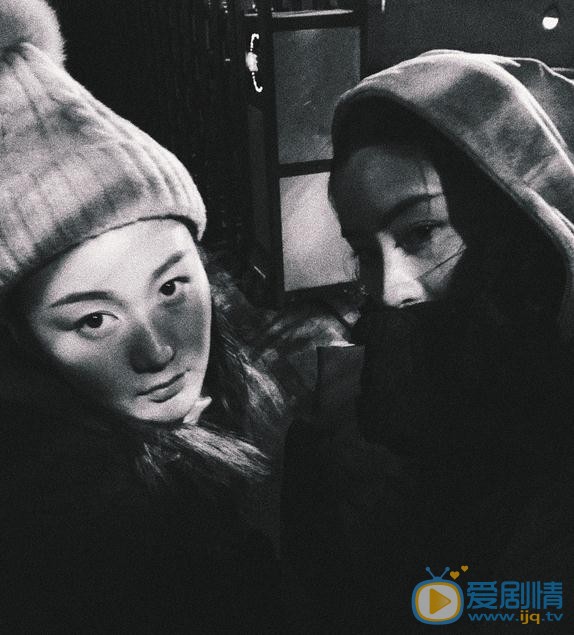 毛晓慧与人合照 毛晓慧高清写真_毛晓慧高清剧照