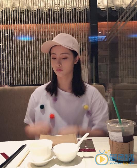 毛晓慧生活照 毛晓慧高清写真_毛晓慧高清剧照