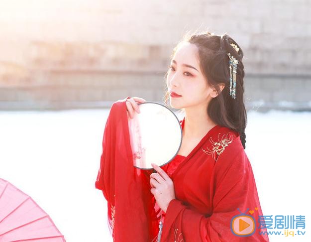 费伟妮红衣写真 费伟妮高清写真_费伟妮高清剧照