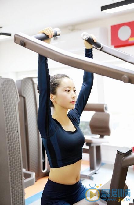 费伟妮健身照 费伟妮高清写真_费伟妮高清剧照