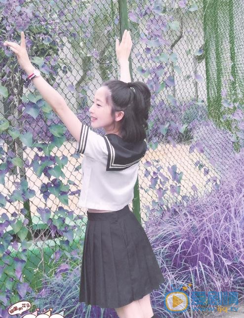 费伟妮制服写真 费伟妮高清写真_费伟妮高清剧照