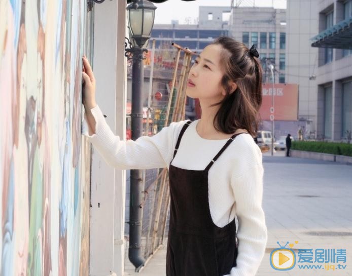 费伟妮街拍写真 费伟妮高清写真_费伟妮高清剧照