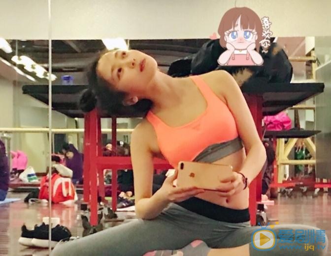 费伟妮健身照 费伟妮高清写真_费伟妮高清剧照